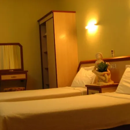 Sirin Otel Çeşme