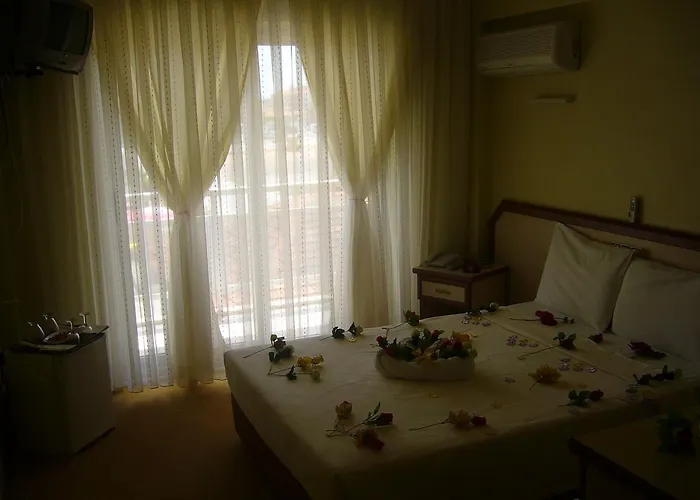 Sirin Hotel Çeşme